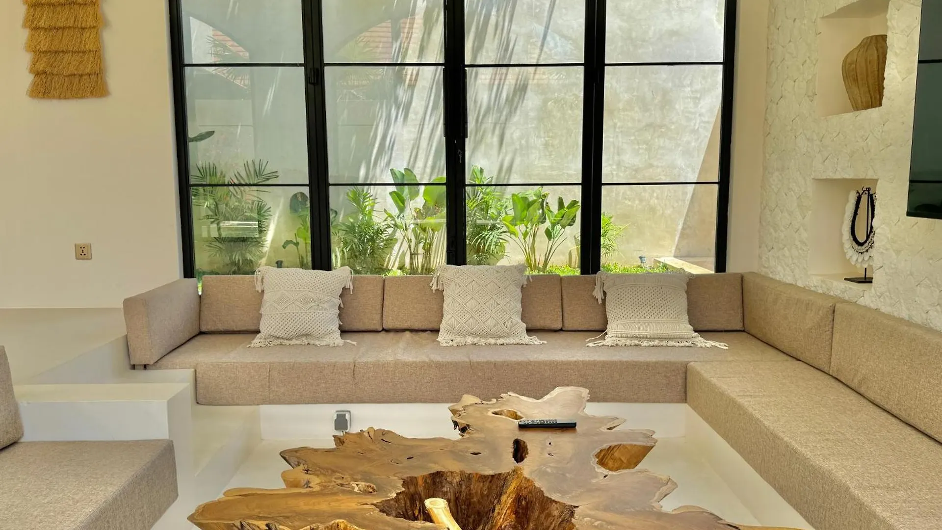 Tropical Oasis Villa Ubud  Indonesia